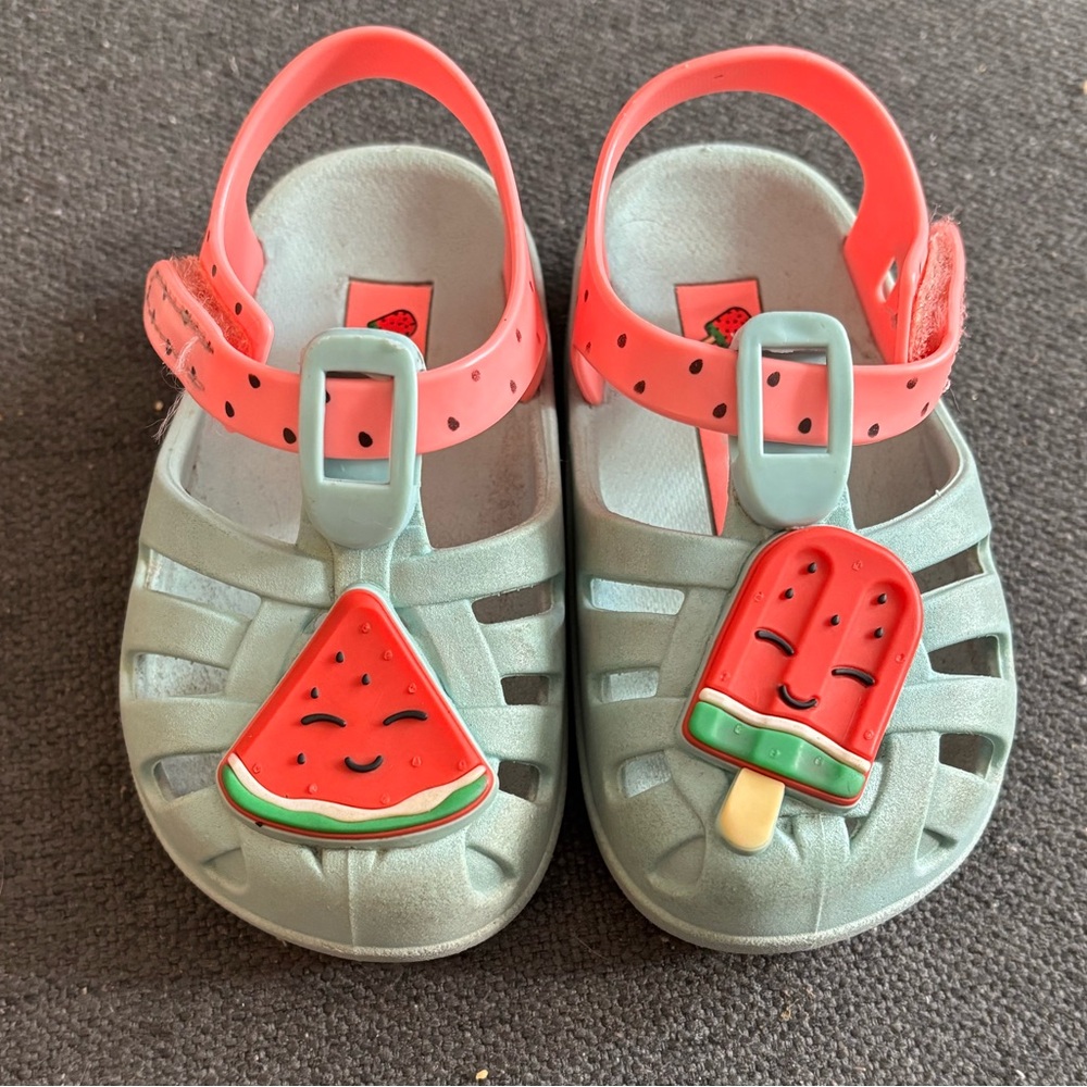 Ipanema Sandals